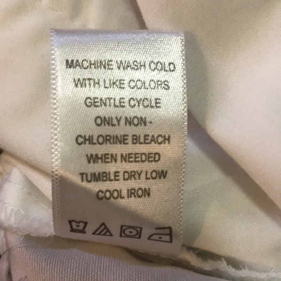 White Chino shorts size 6 - Picture 10 of 10